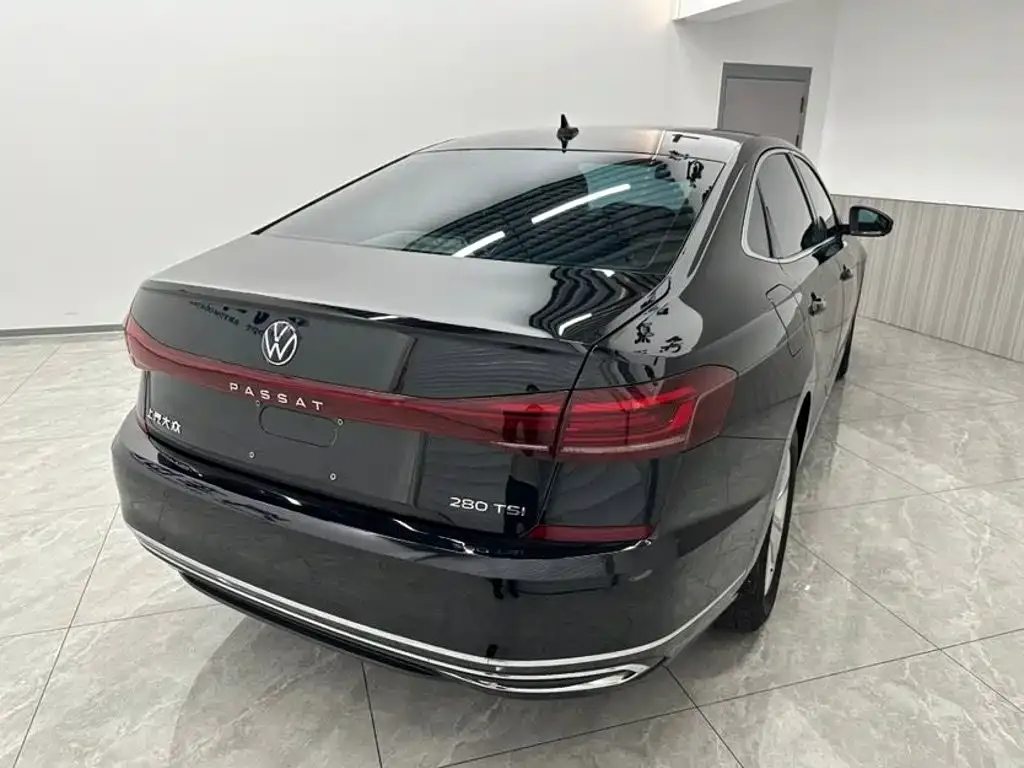 Volkswagen Passat — фото 2