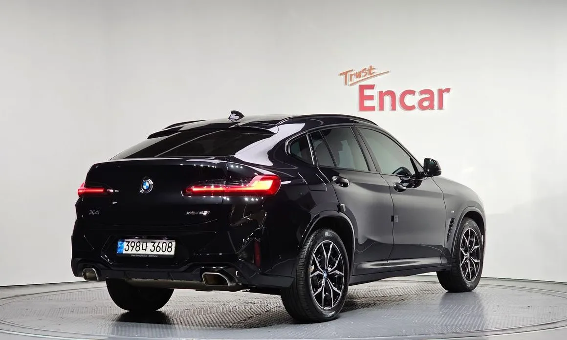 BMW X4 — фото 4