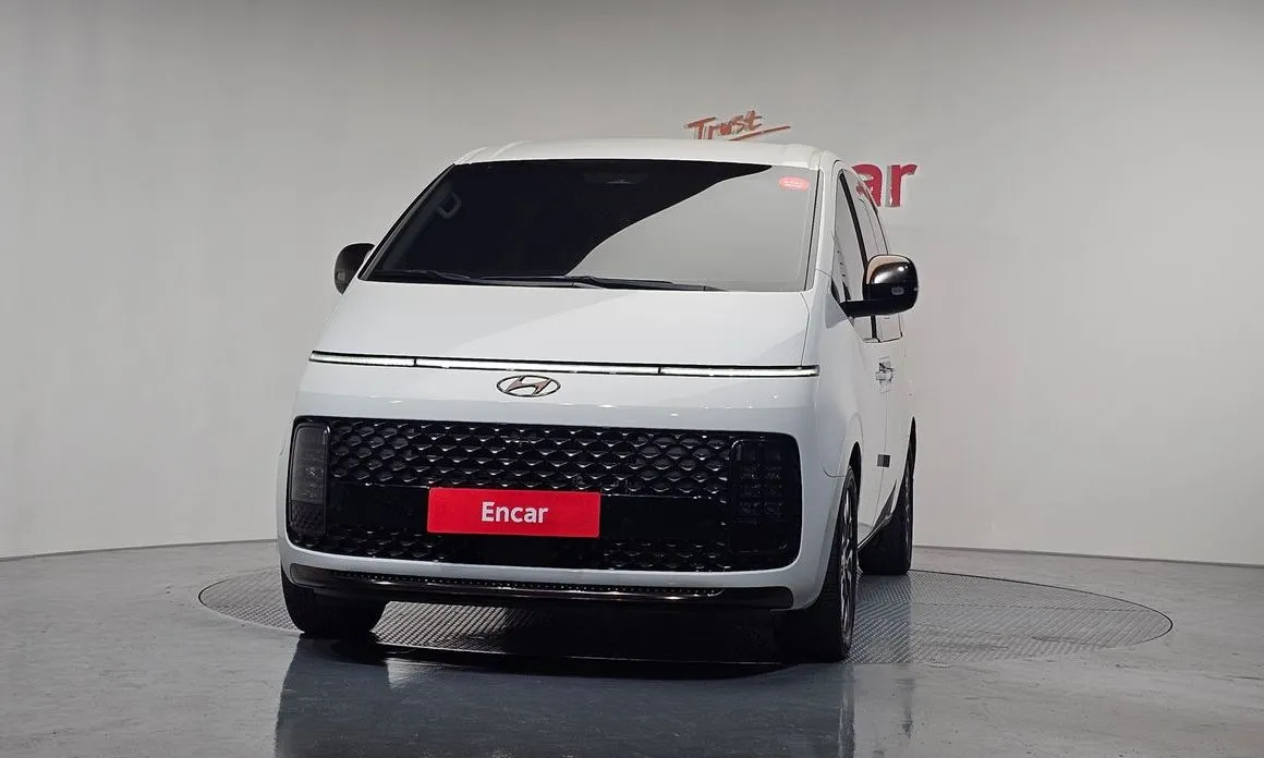 Hyundai Staria — фото 2