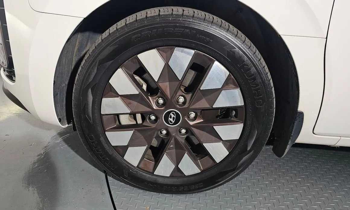 Hyundai Staria — фото 9