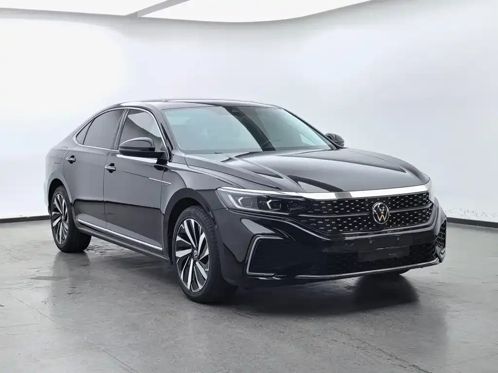 Volkswagen Passat — фото 7