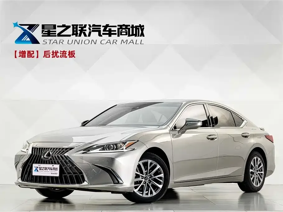 Lexus ES — фото 1