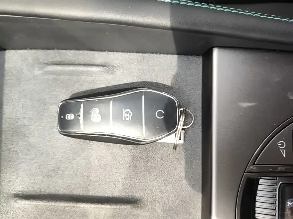 BYD Seal 06 — фото 9