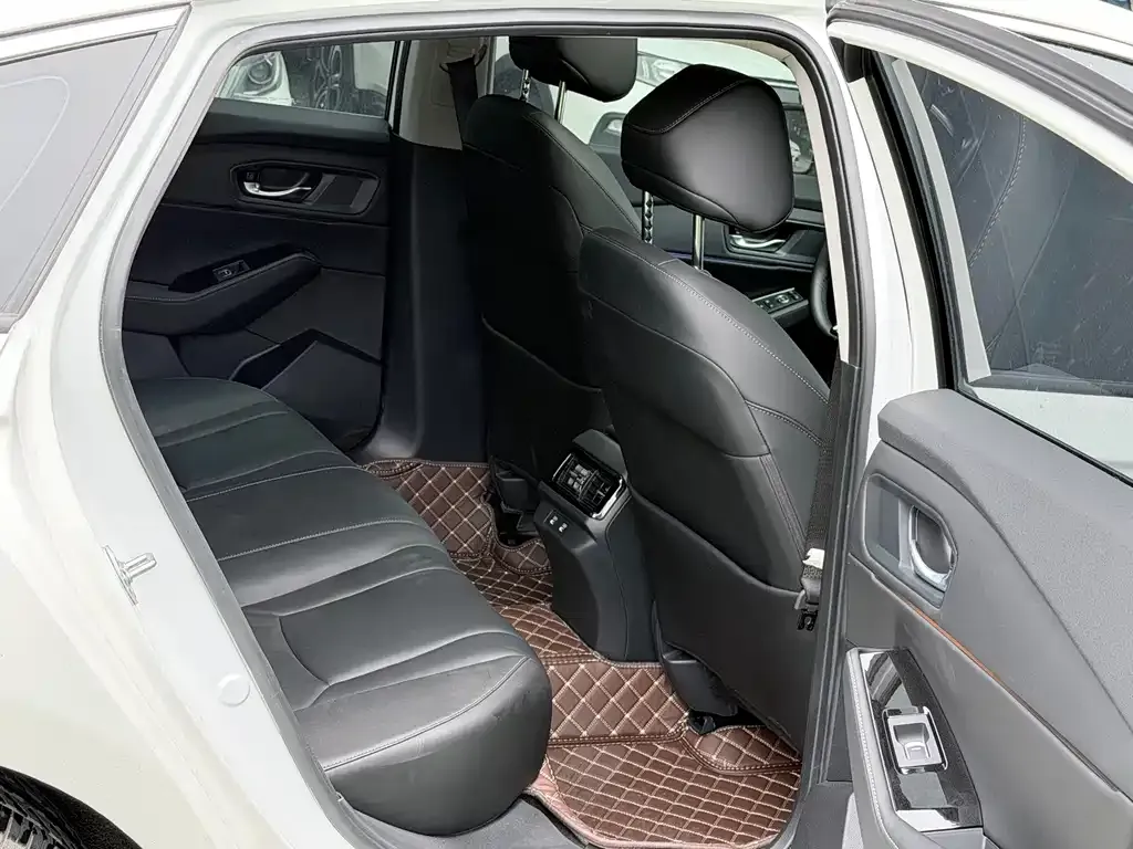 Honda Accord — фото 6