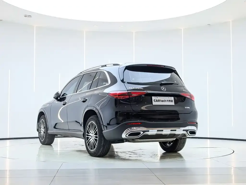 Mercedes-Benz GLC — фото 1
