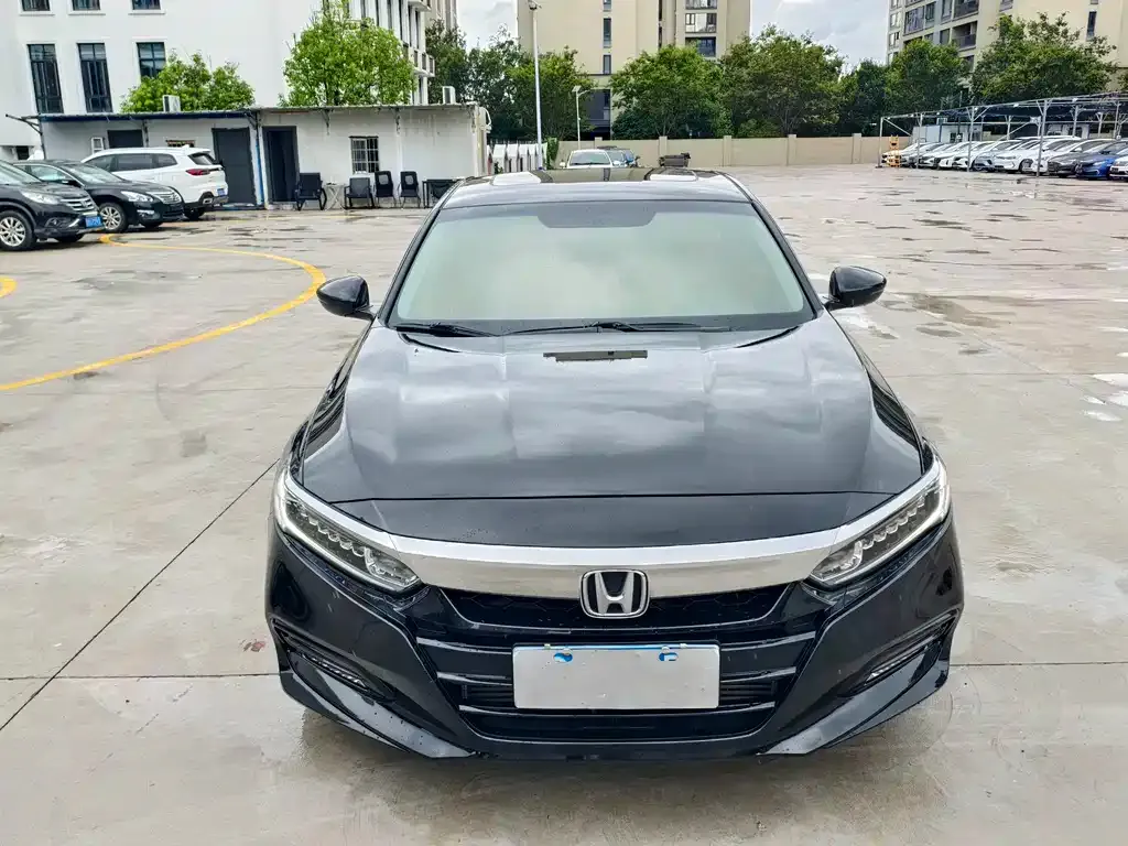 Honda Accord — фото 4