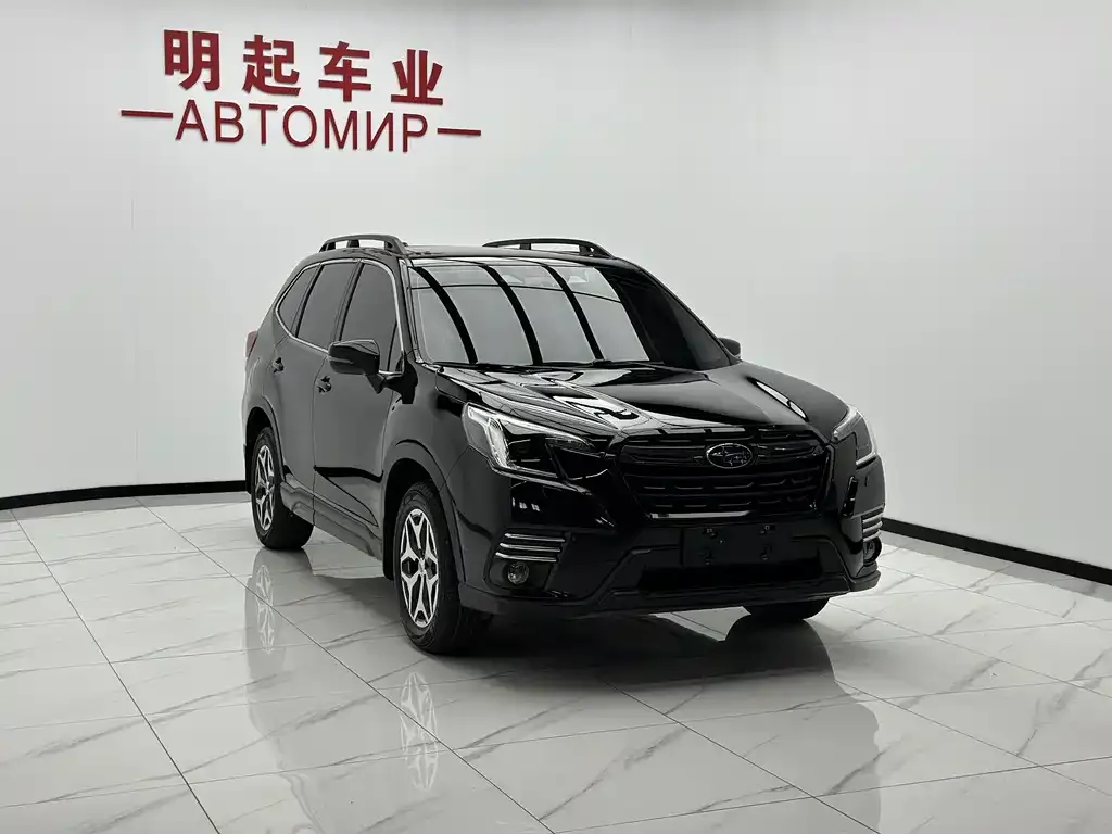 Subaru Forester — фото 10