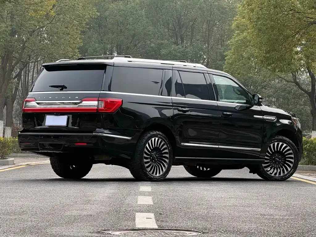 Lincoln Navigator — фото 4