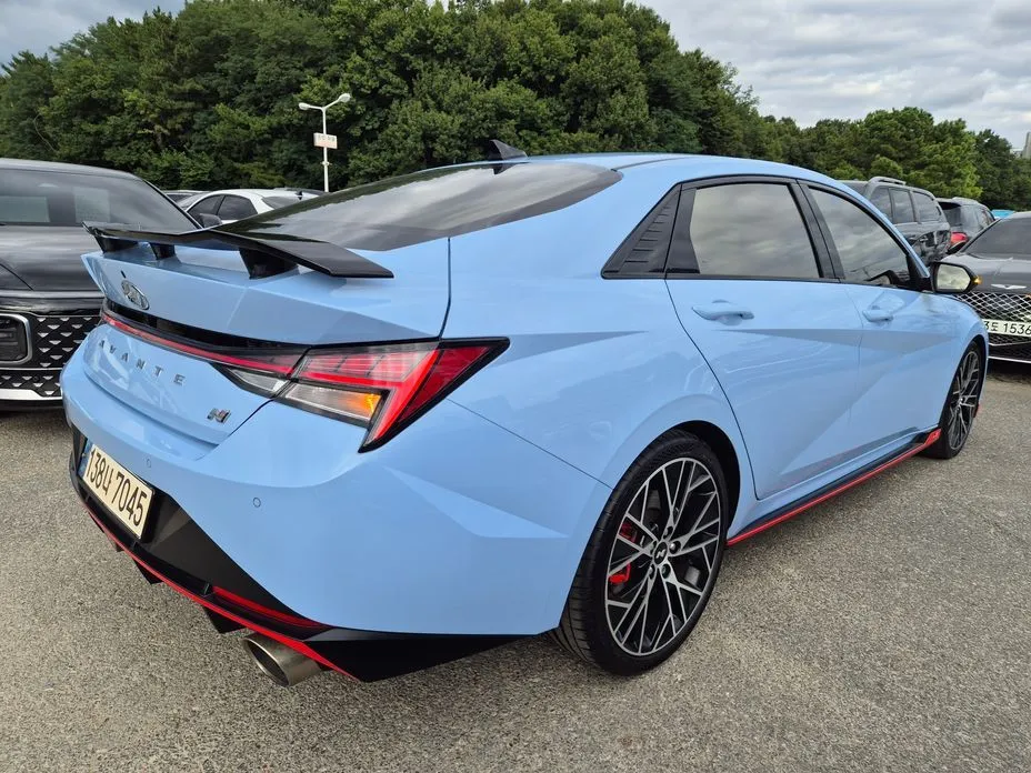 Hyundai AVANTE — фото 9