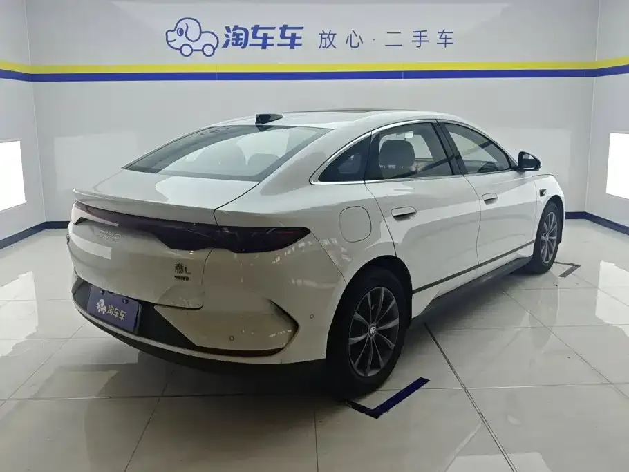 BYD Qin L — фото 2