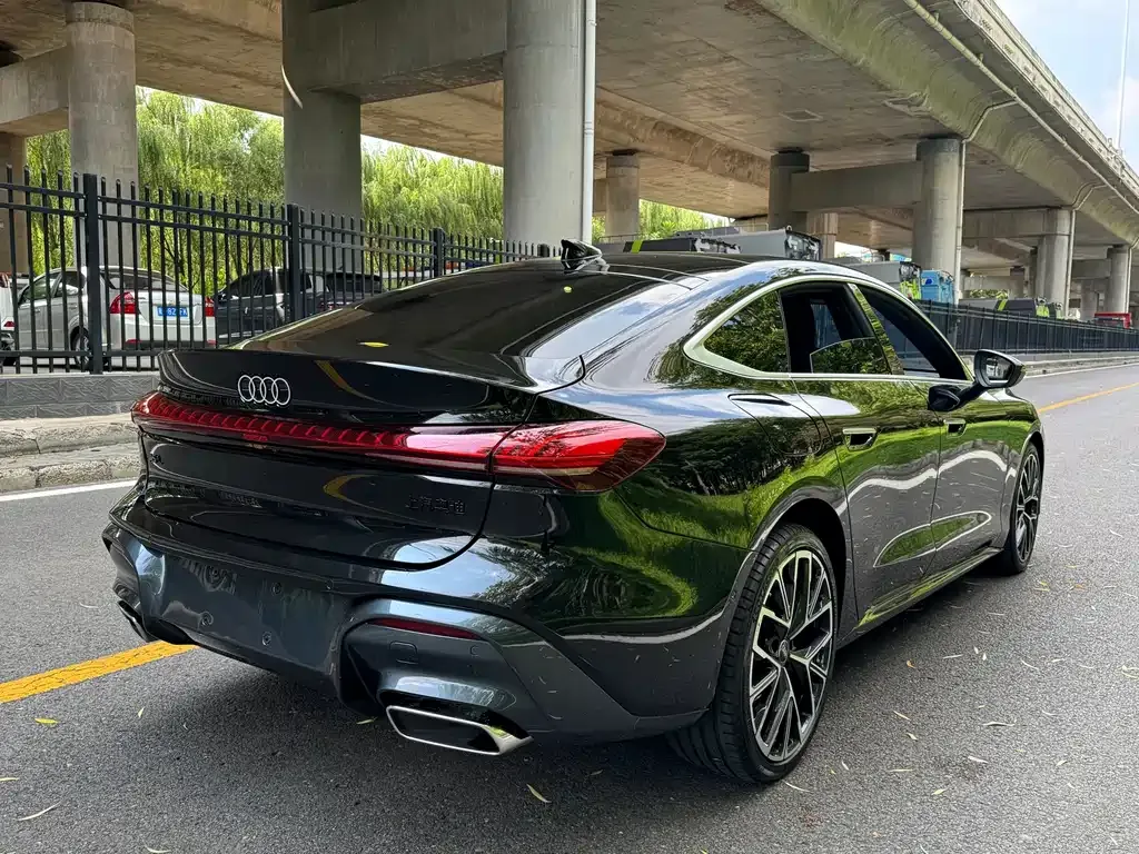 Audi A5L Sportback — фото 7