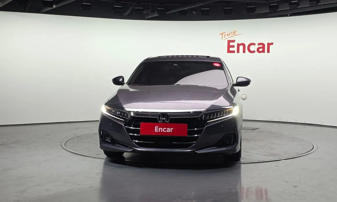 Honda Accord — фото 6