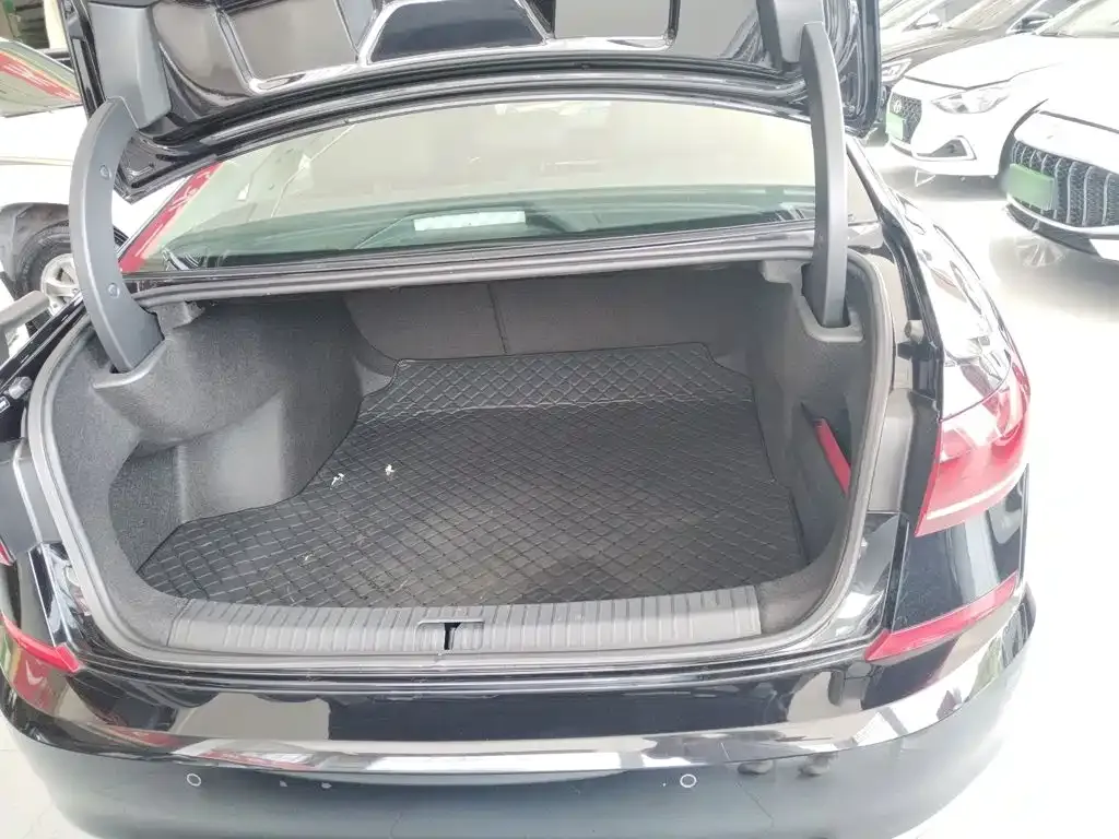 Volkswagen Passat — фото 6