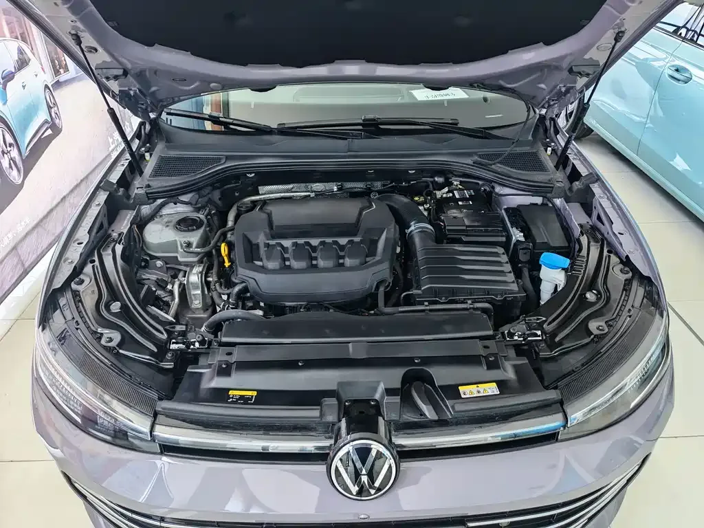 Volkswagen Passat — фото 3
