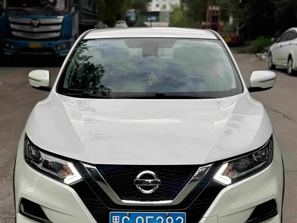 Nissan Qashqai — фото 6