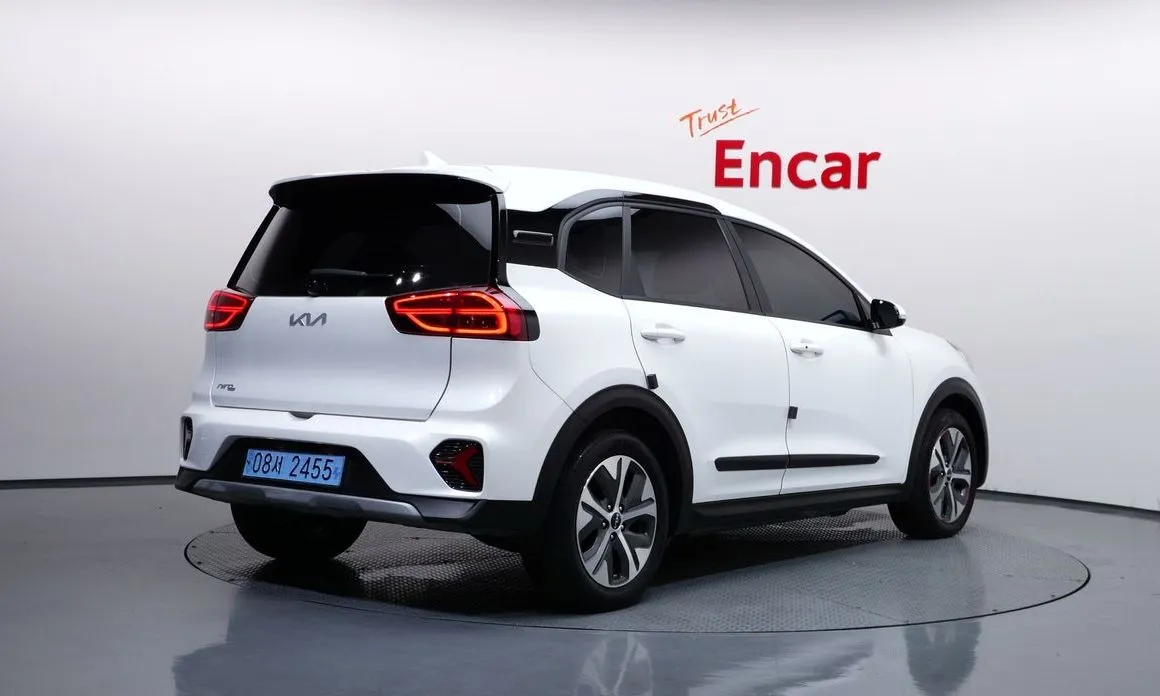 Kia Niro — фото 3