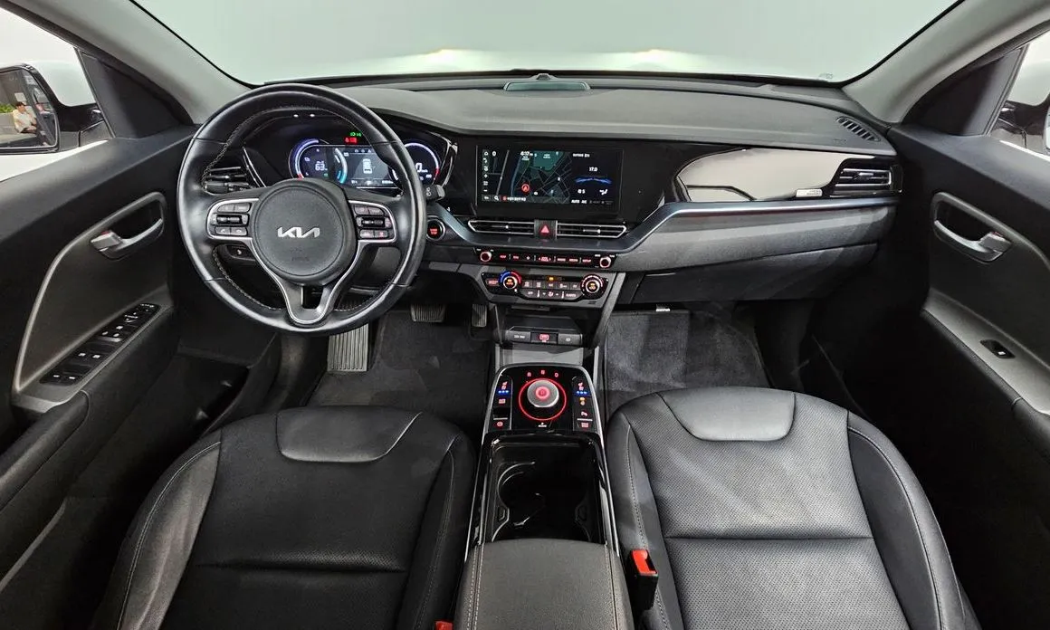 Kia Niro — фото 9