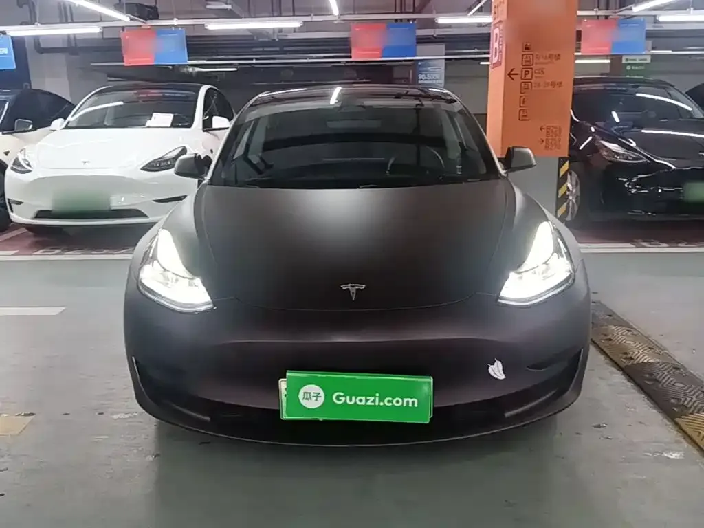 Tesla Model 3 — фото 2
