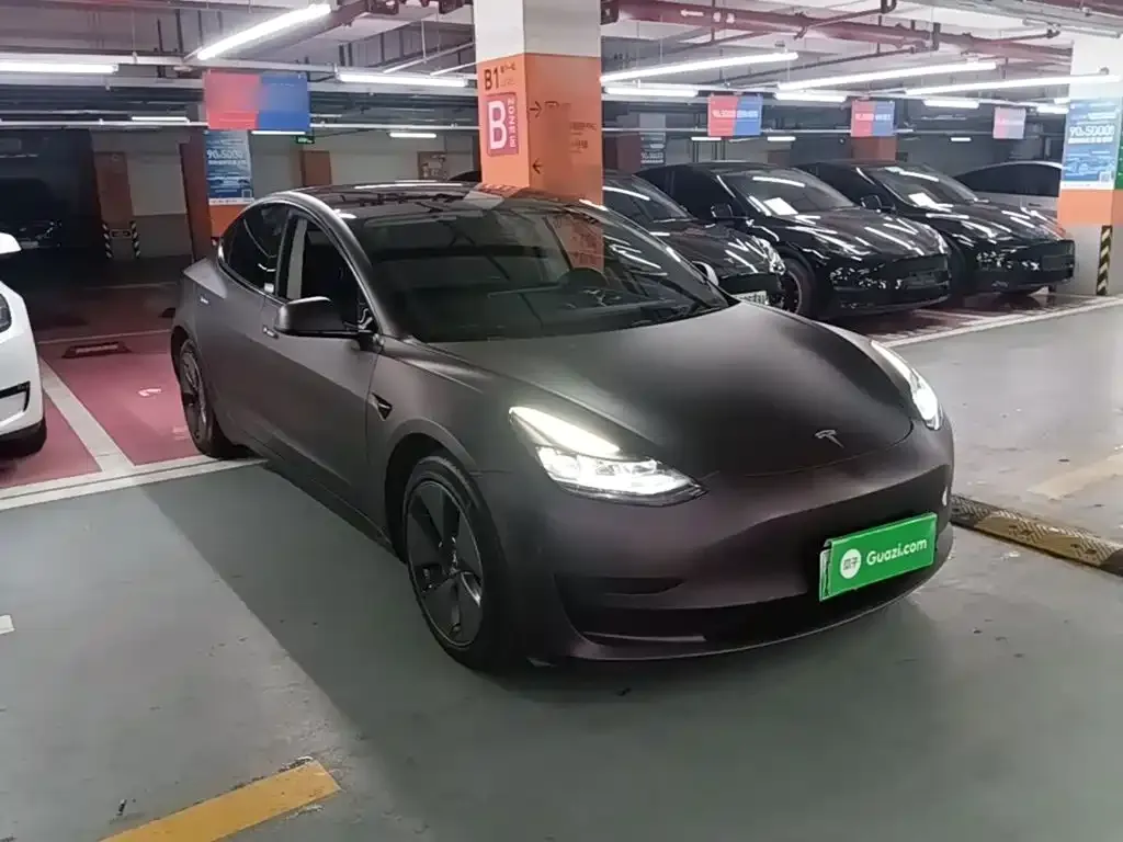 Tesla Model 3 — фото 8