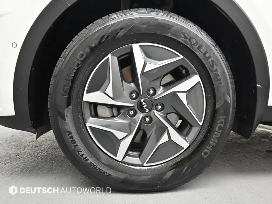 Kia Sorento — фото 6