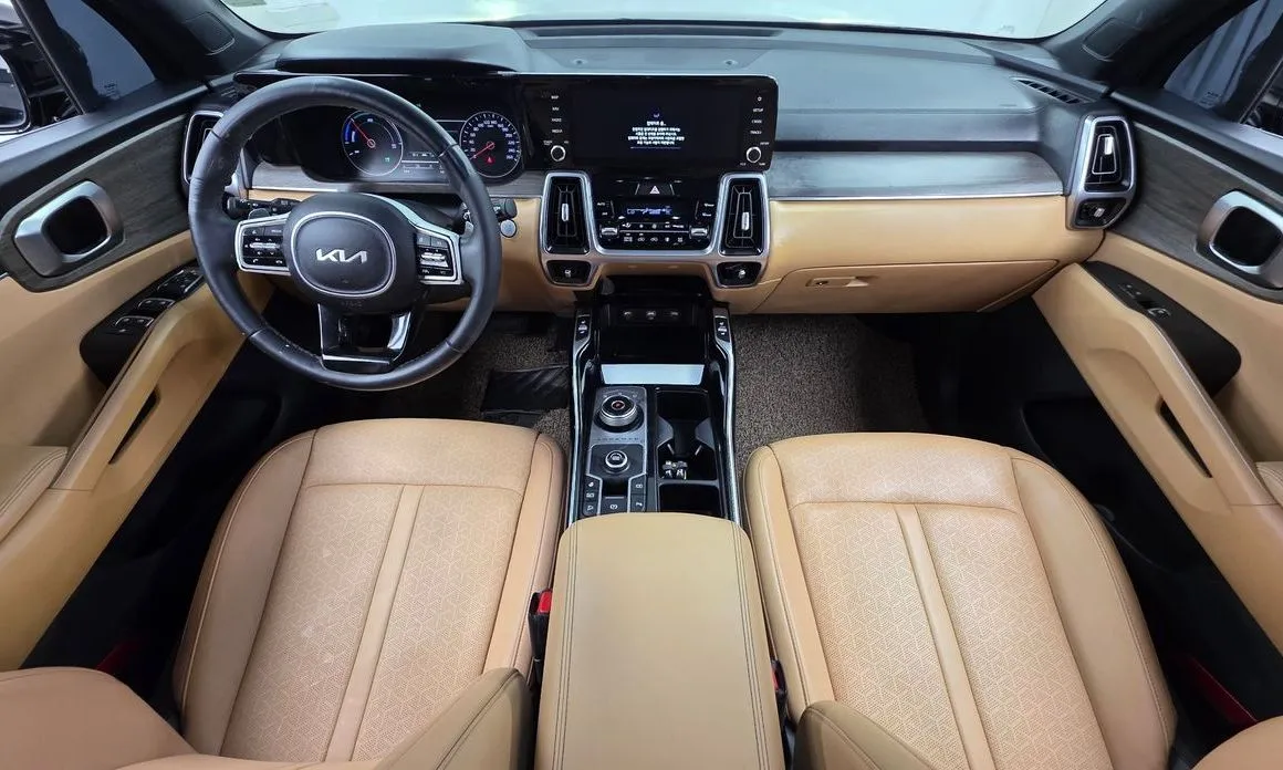 Kia Sorento — фото 5