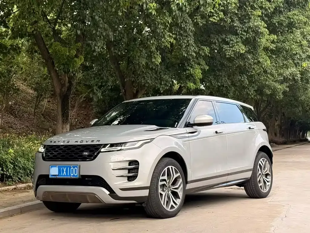 Land Rover Evoque — фото 1