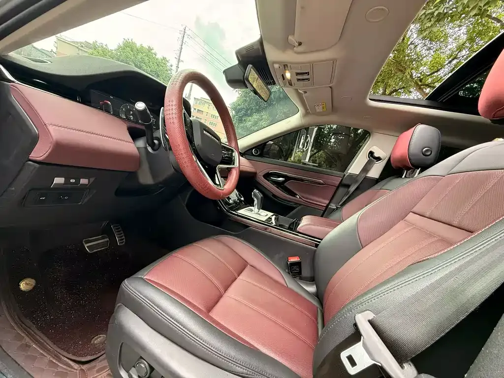 Land Rover Evoque — фото 4