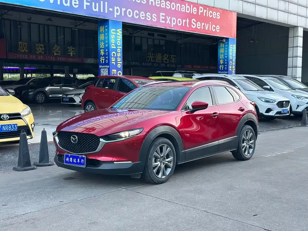 Mazda CX-30 — фото 1