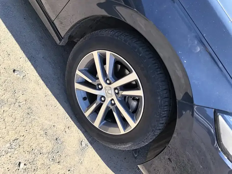 Honda Civic — фото 7