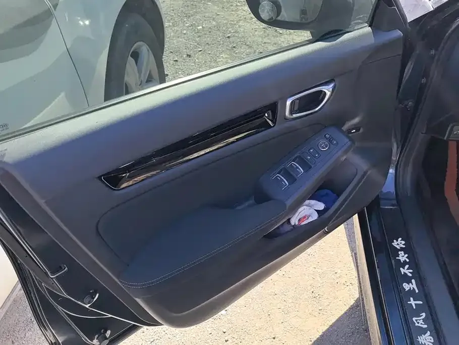 Honda Civic — фото 4