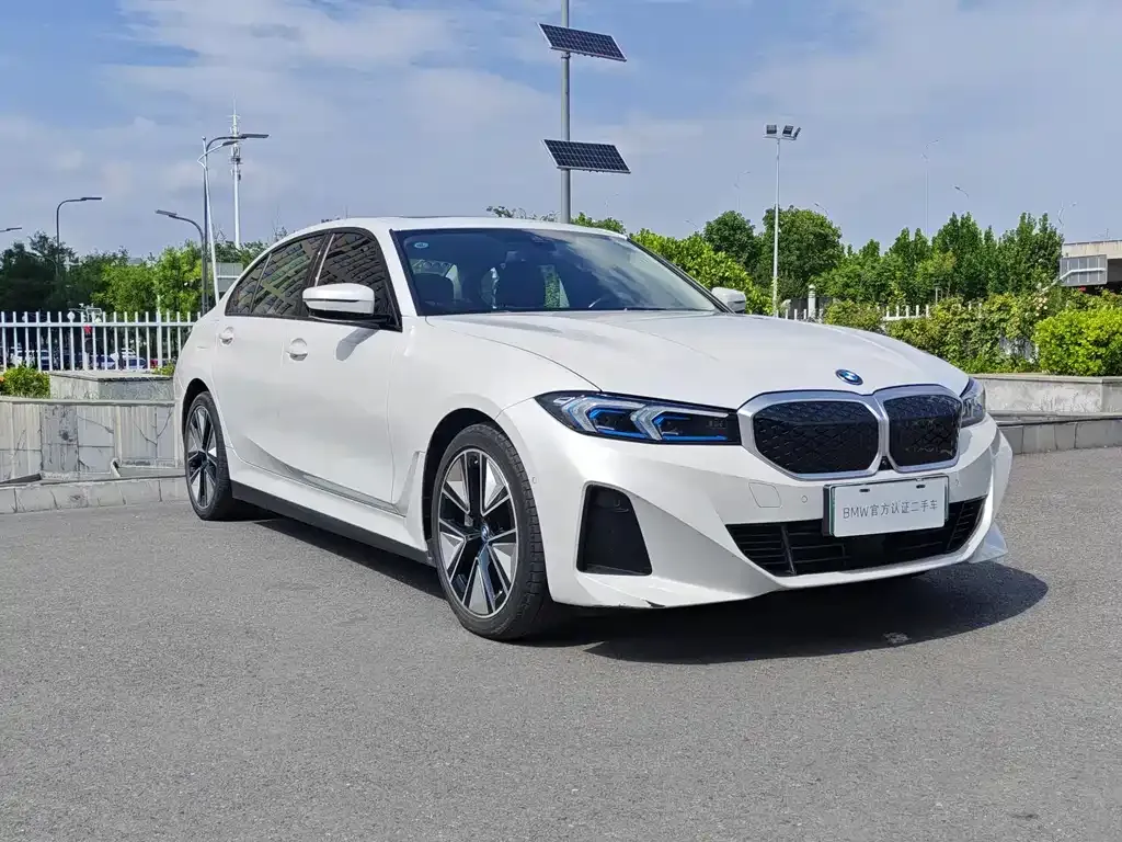 BMW i3 — фото 7