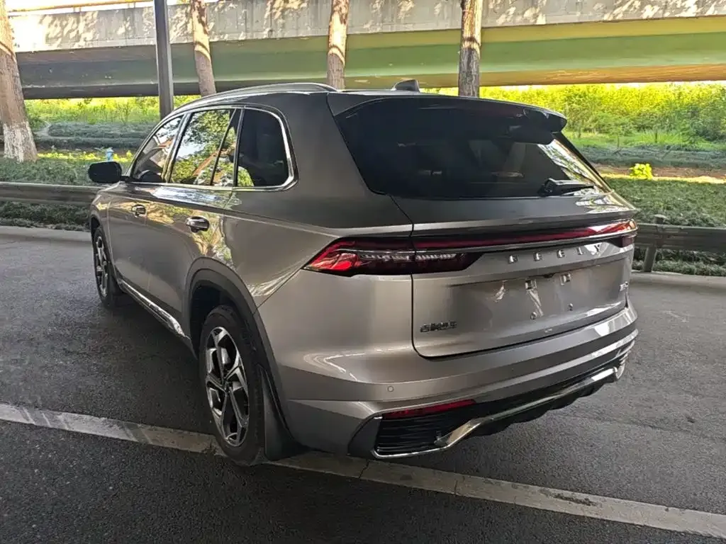 Geely Xingyue L — фото 7
