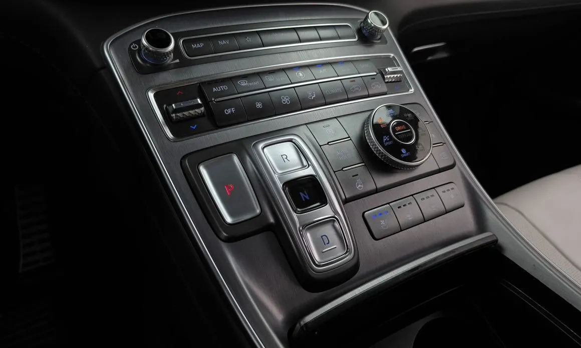 Hyundai Santafe — фото 6