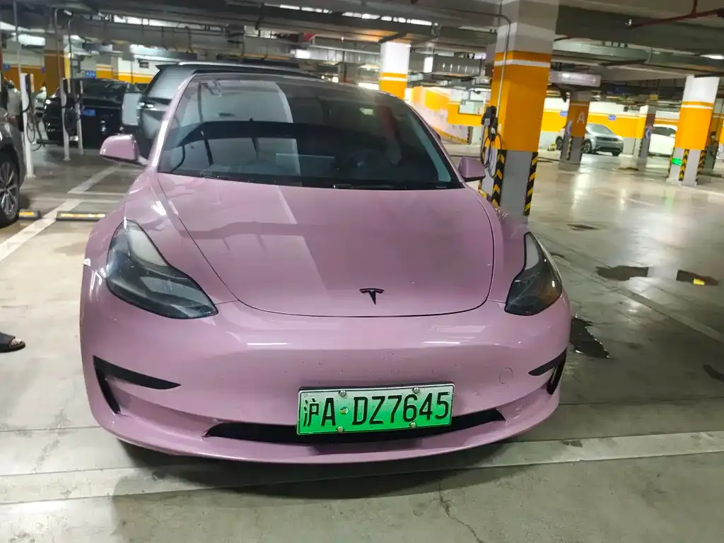 Tesla Model 3 — фото 10