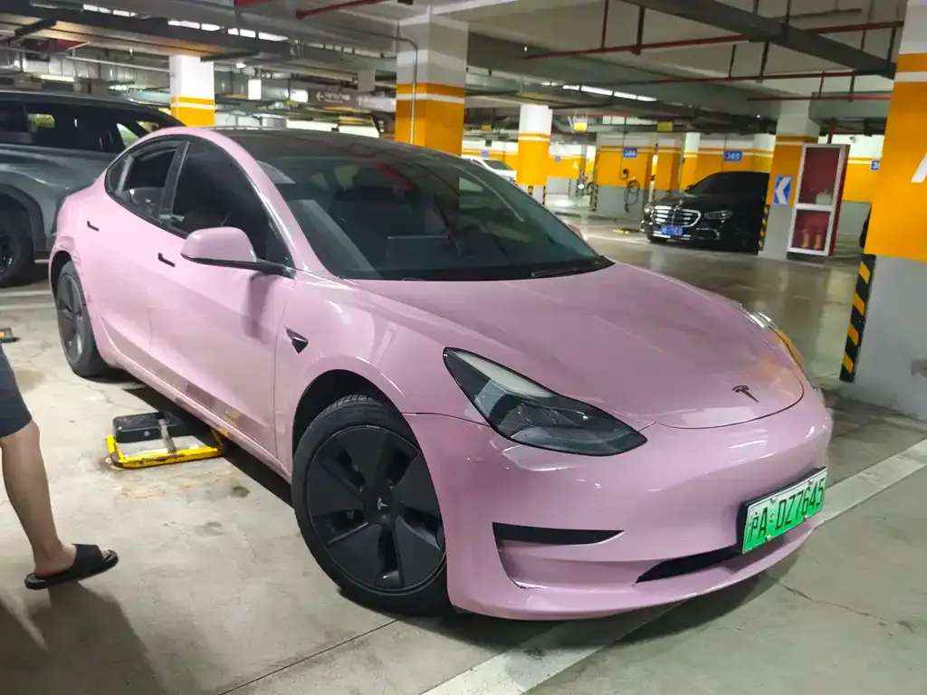Tesla Model 3 — фото 3