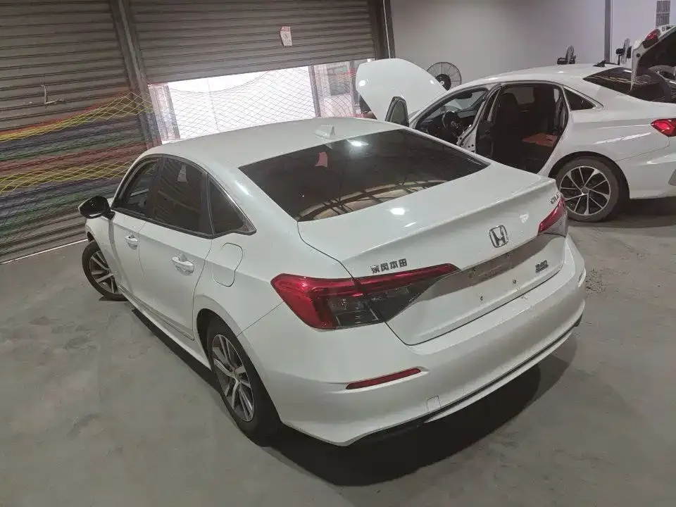 Honda Civic — фото 7