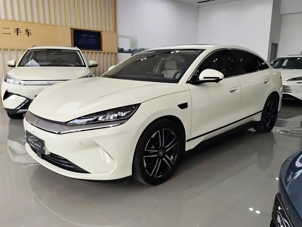 BYD Qin L — фото 1
