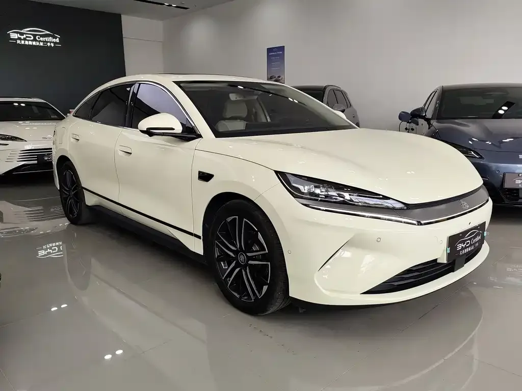 BYD Qin L — фото 3