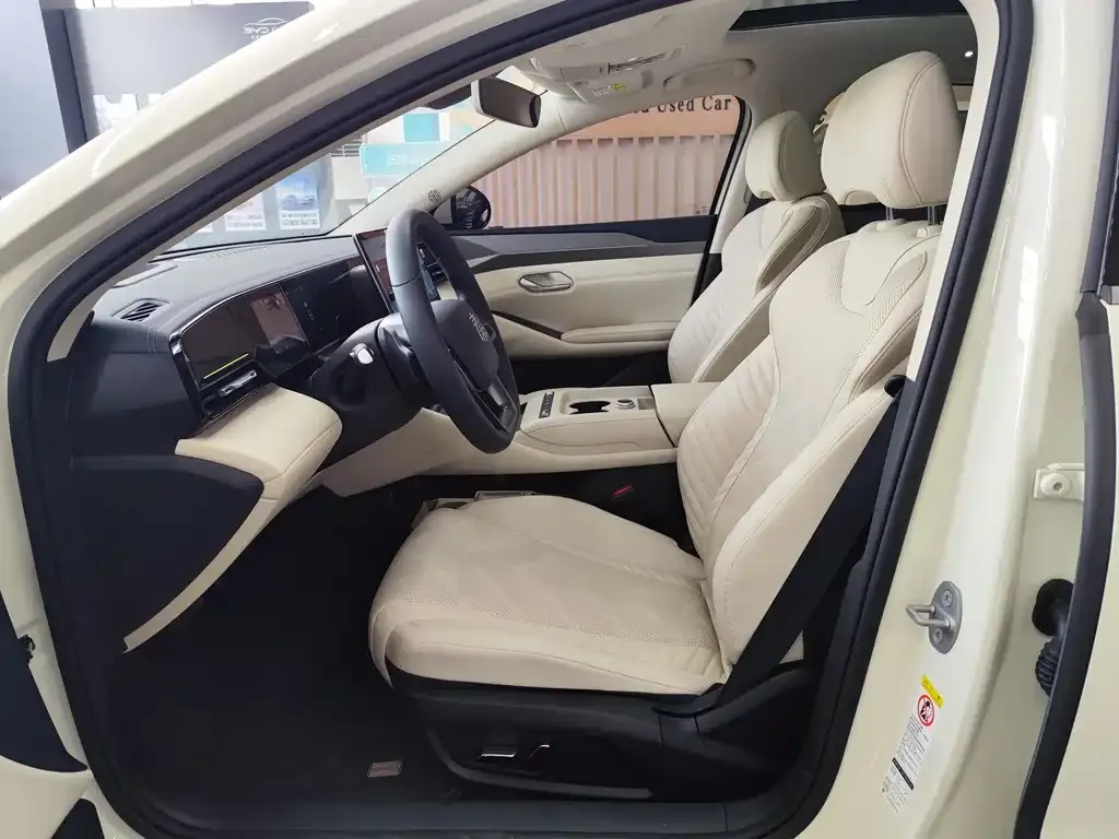 BYD Qin L — фото 4