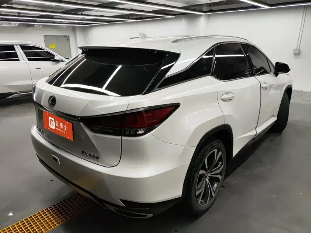 Lexus RX — фото 3