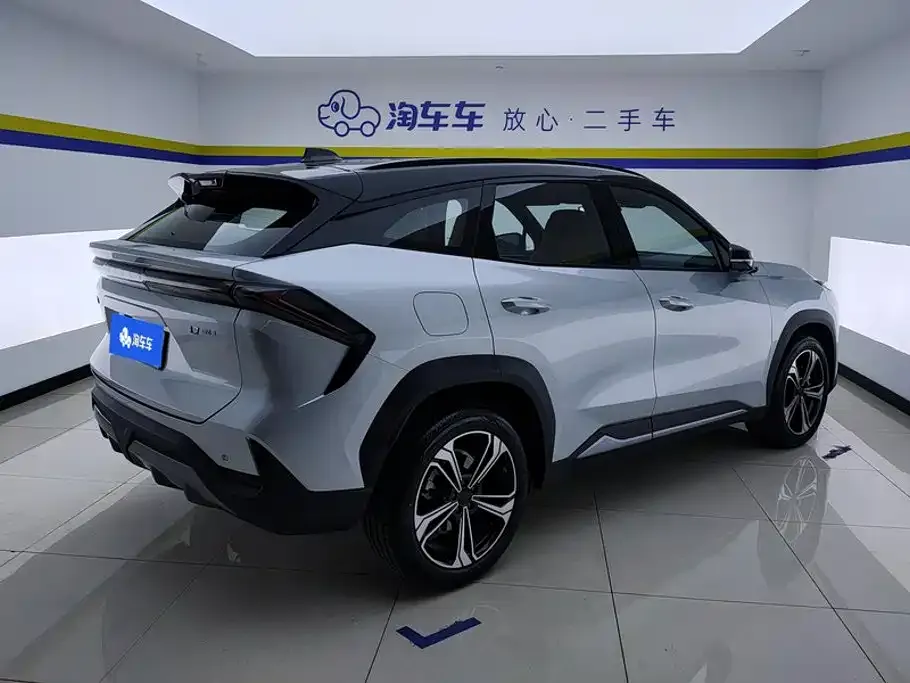 Geely Galaxy L7 — фото 2