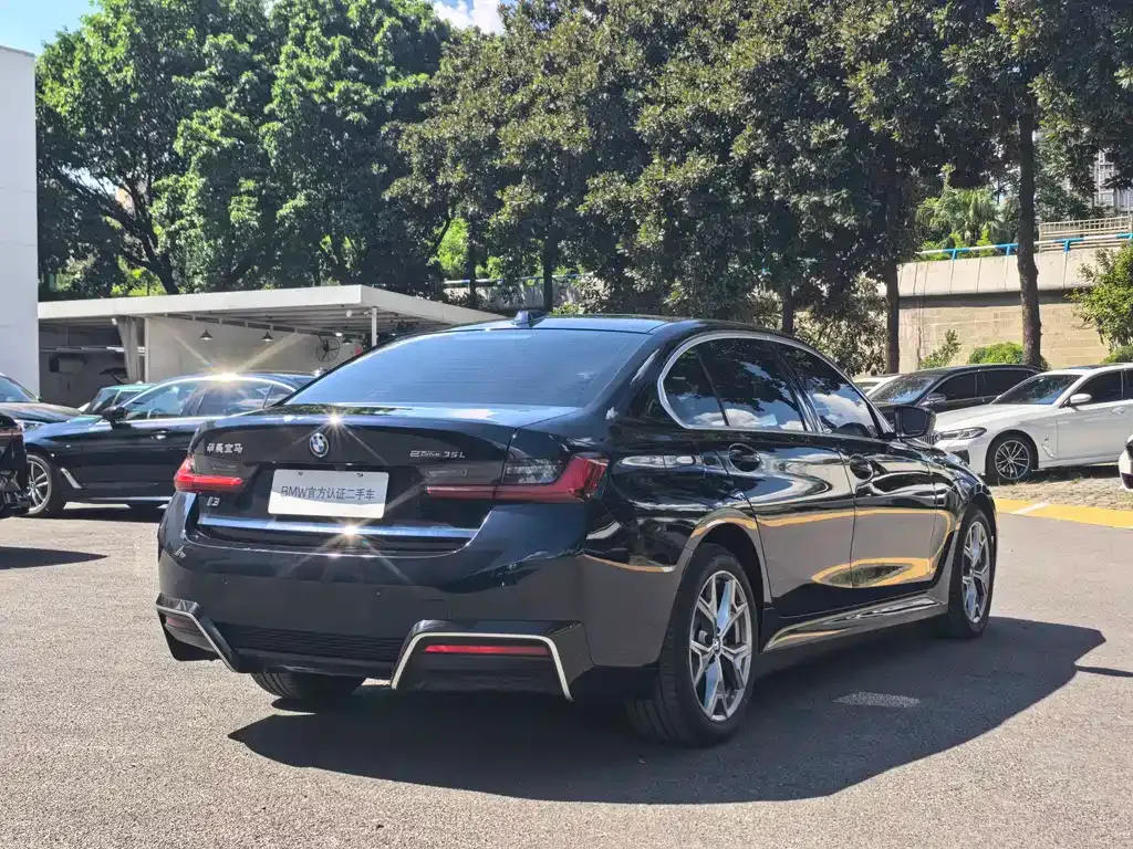 BMW i3 — фото 10