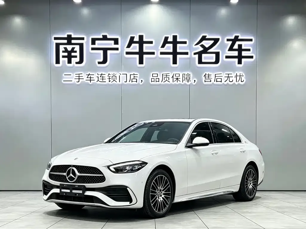 Mercedes-Benz C-Class — фото 1