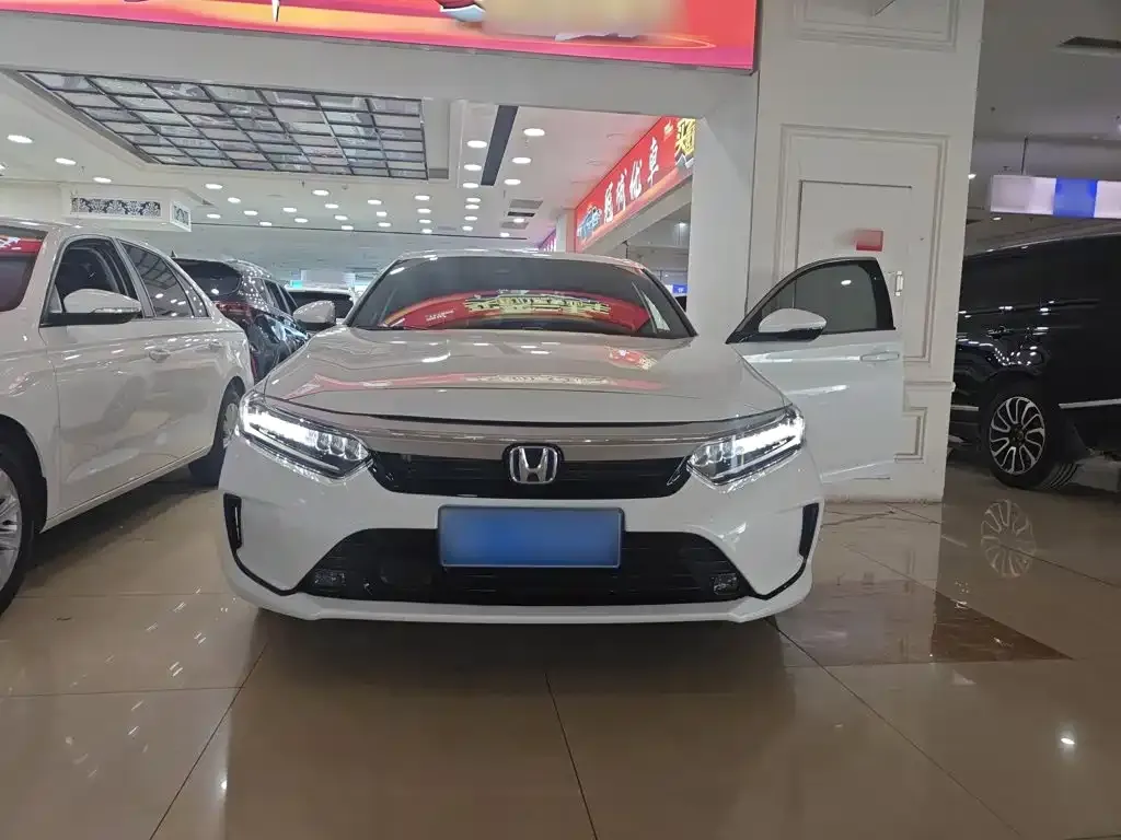 Honda Inspire — фото 5