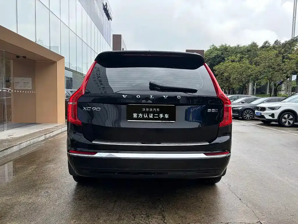 Volvo XC90 — фото 6