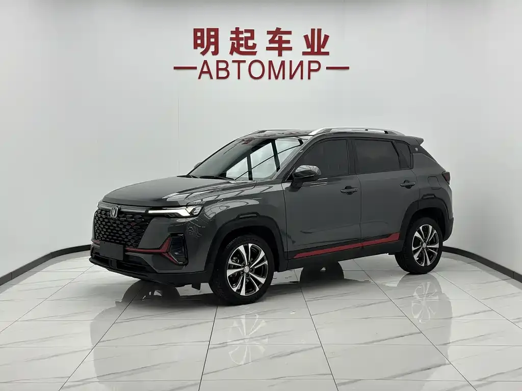 Changan CS35PLUS — фото 1
