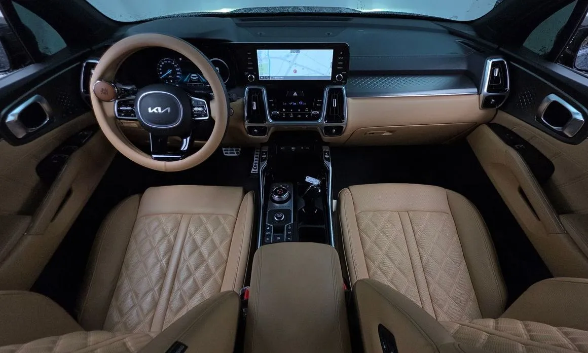 Kia Sorento — фото 9