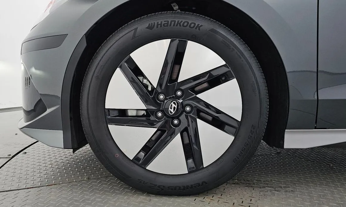 Hyundai Ioniq6 — фото 8