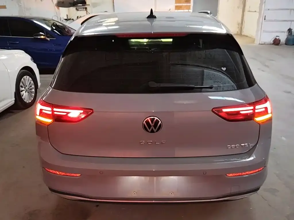 Volkswagen Golf — фото 2