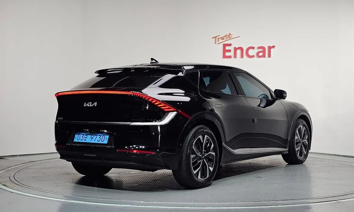 Kia EV6 — фото 6
